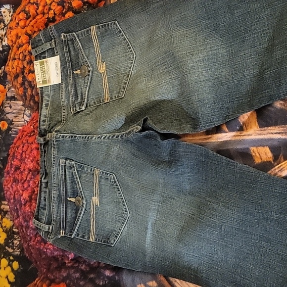 NWT Juniors Arizona Boot Cut Jeans - Picture 5 of 8